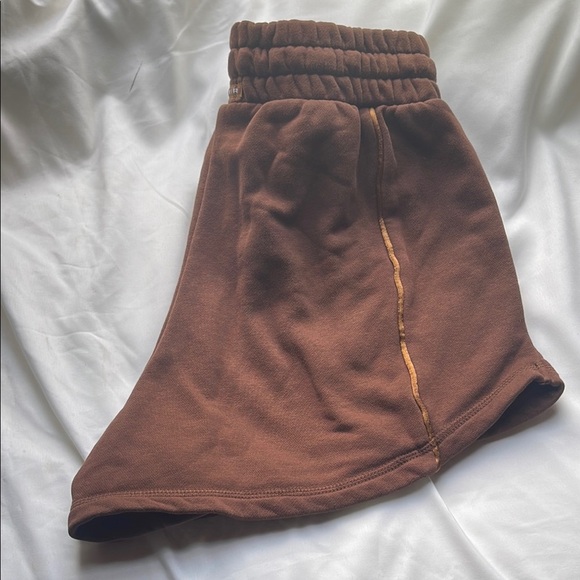 Nike Women's Athletic Shorts in Brown and Gold - Picture 9 of 9